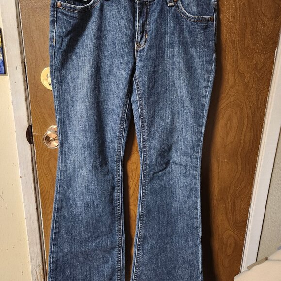 Gap Original Low Rise Flare Jeans - Picture 4 of 4